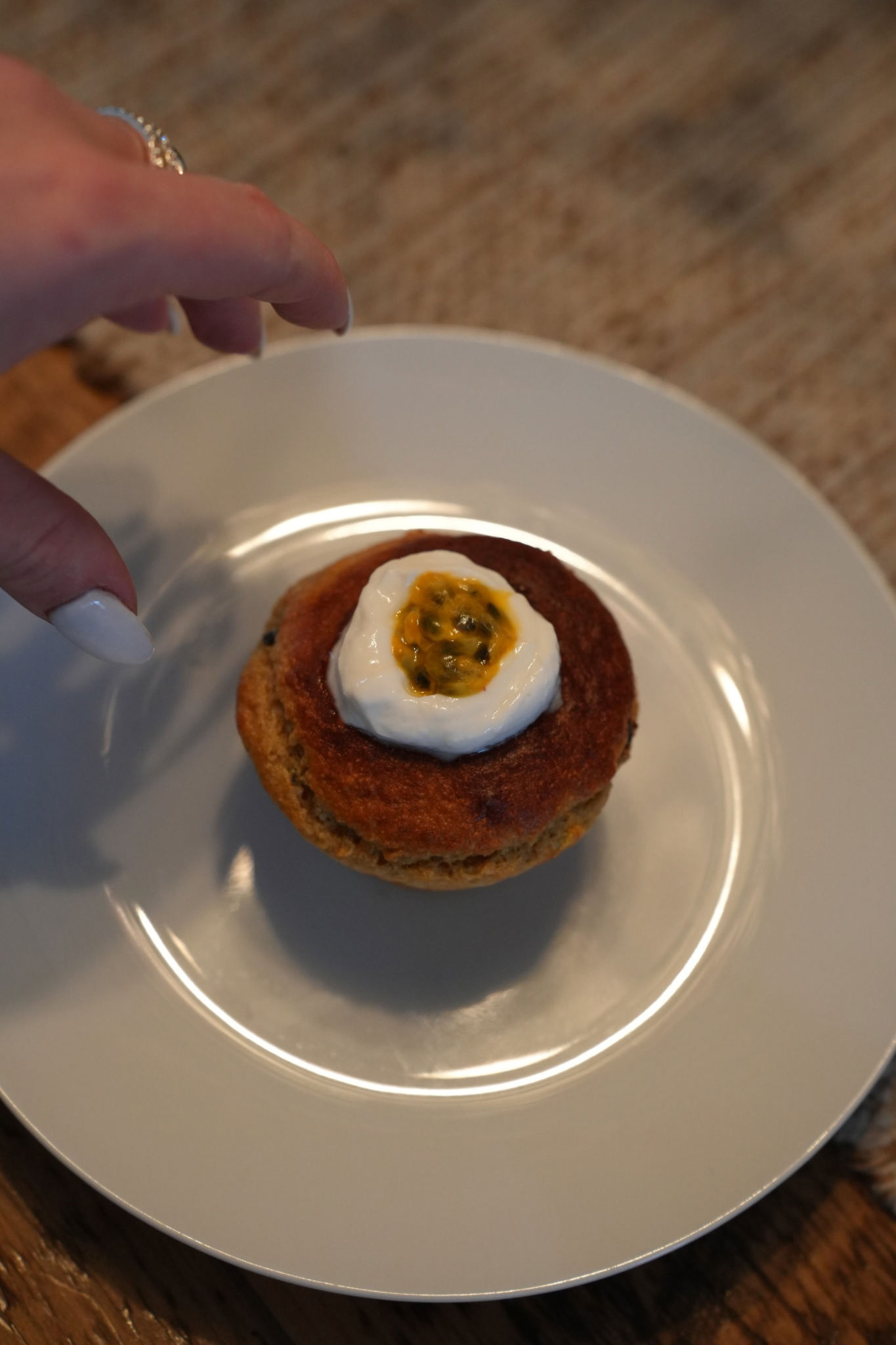 Si une recette devait incarner le mot bold, ce seraient probablement ces muffins aux fruits de la passion et à la vanille.